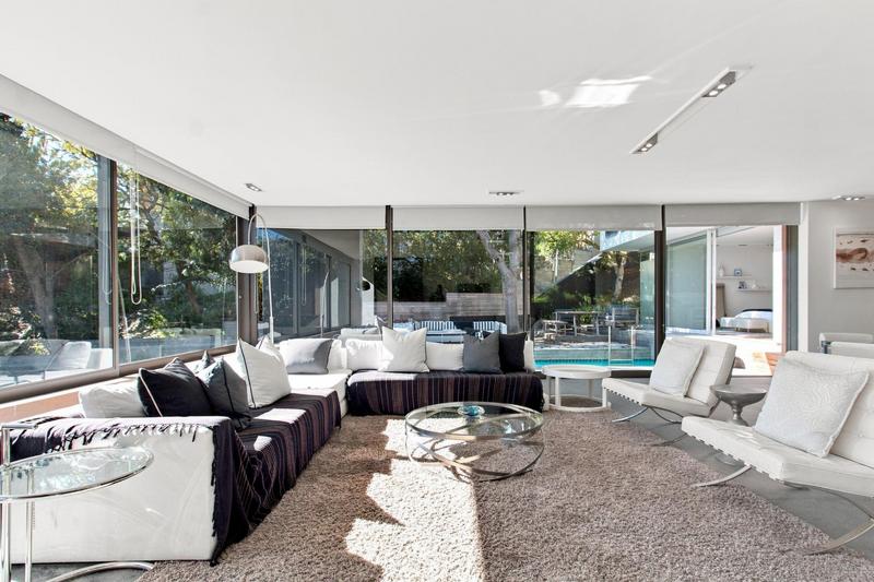 6 Bedroom Property for Sale in Camps Bay Western Cape